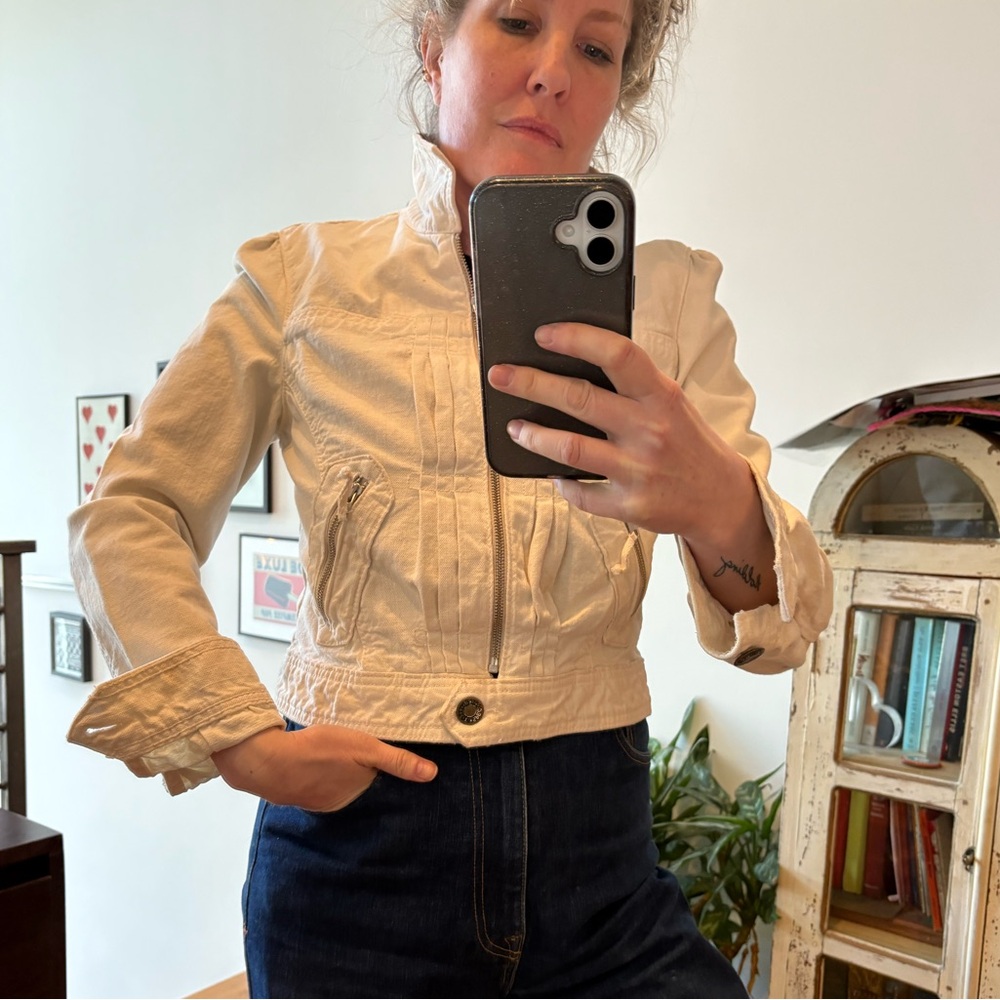 “Special Edition” Old Navy Vintage Women's Cream Denim Jacket